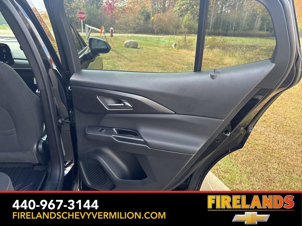 New 2026 Chevrolet Equinox EV LT image 35