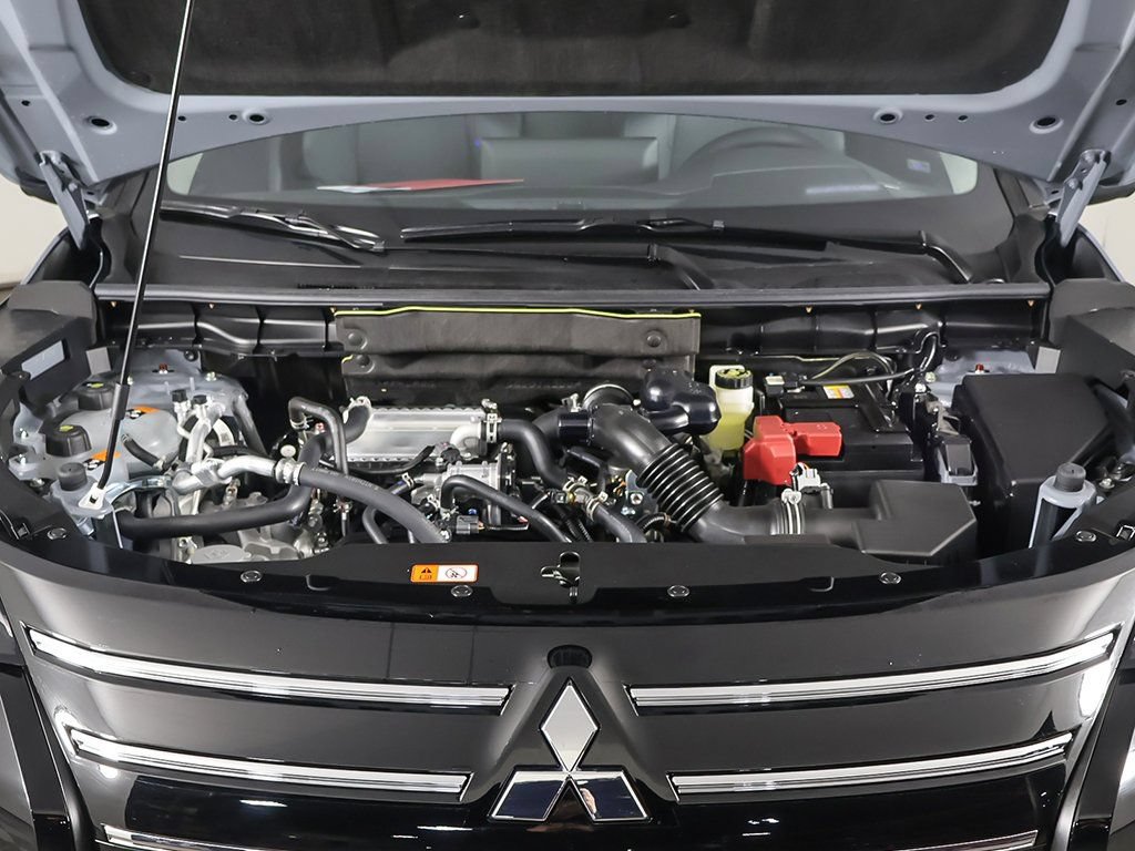 New 2026 Mitsubishi Outlander AWD image 22