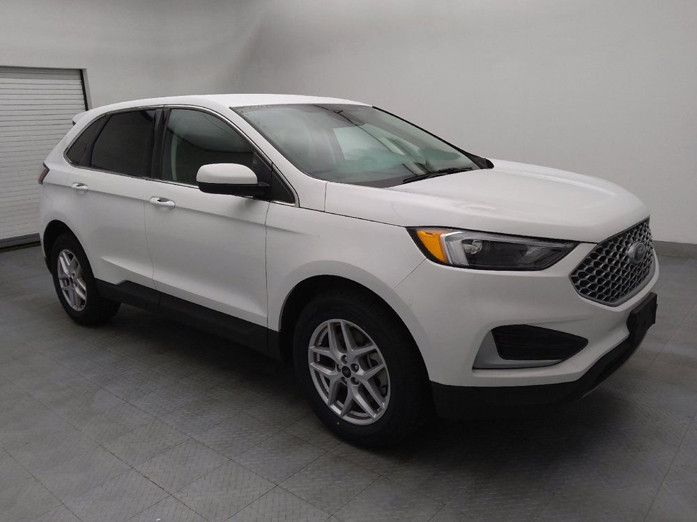 Used 2023 Ford Edge SEL image 11