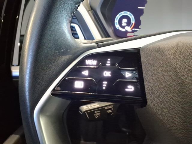 Used 2023 Audi Q4 e-tron Premium Plus w/ Premium Plus image 21