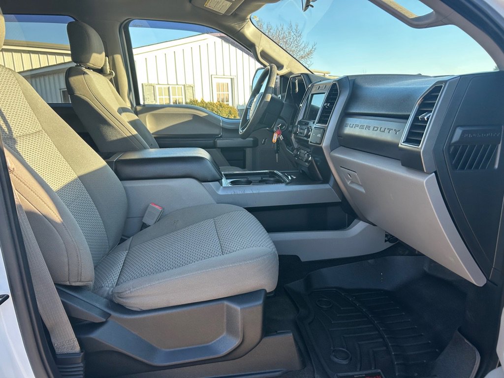 Used 2018 Ford F250 XLT w/ XLT Premium Package image 11
