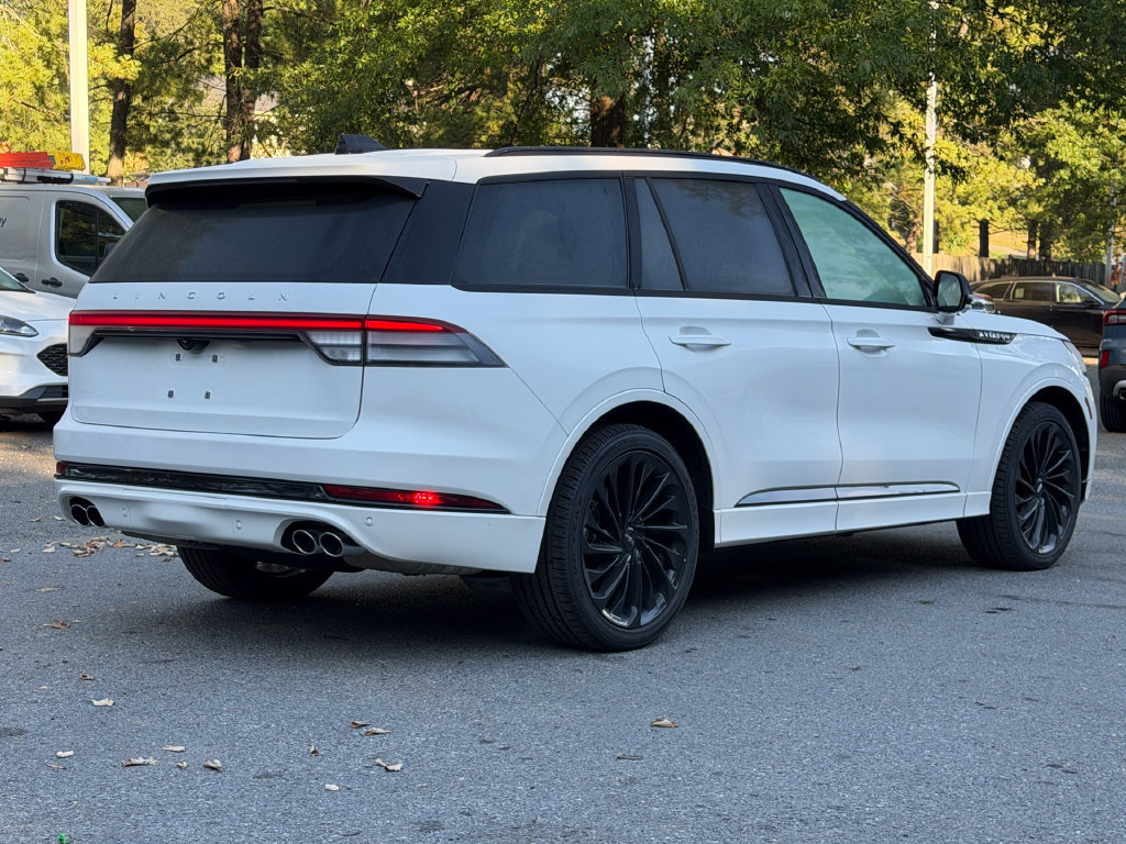 New 2026 Lincoln Aviator Reserve AWD/4WD image 5