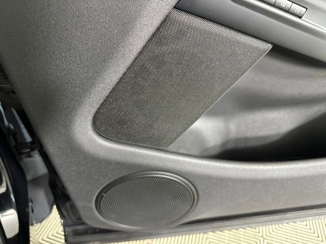 Used 2020 Land Rover Range Rover Evoque S image 30