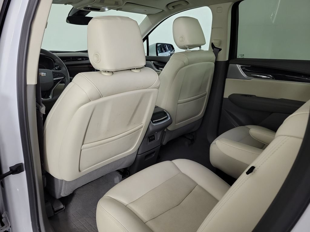 Used 2024 Cadillac XT6 Premium Luxury w/ LPO, Floor Liner Package AWD/4WD image 11