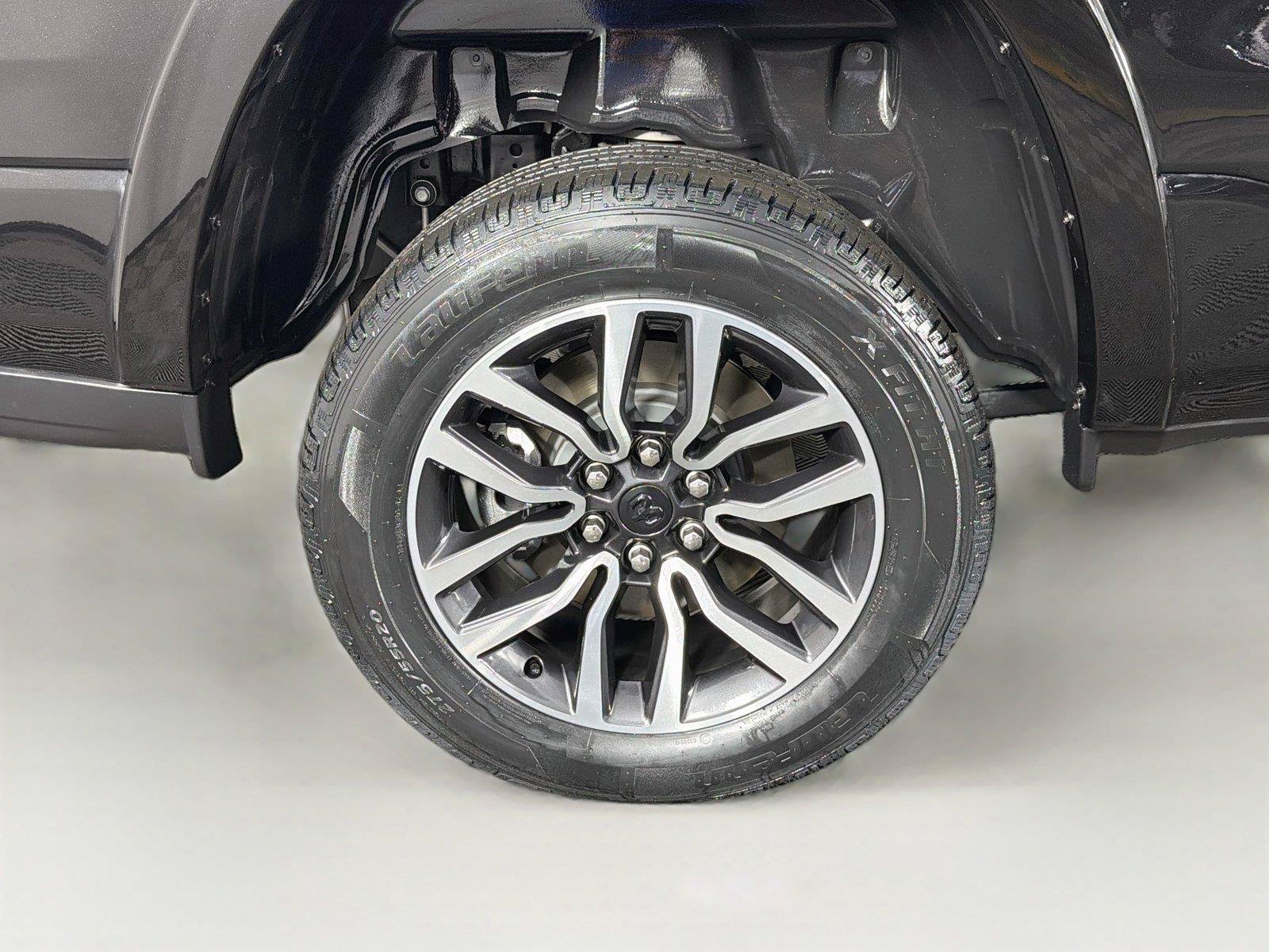 Used 2026 RAM 1500 Limited AWD/4WD image 35