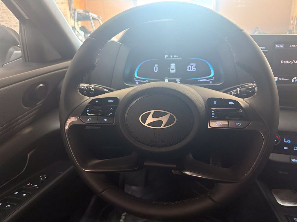 Certified 2026 Hyundai Elantra Sport FWD image 24