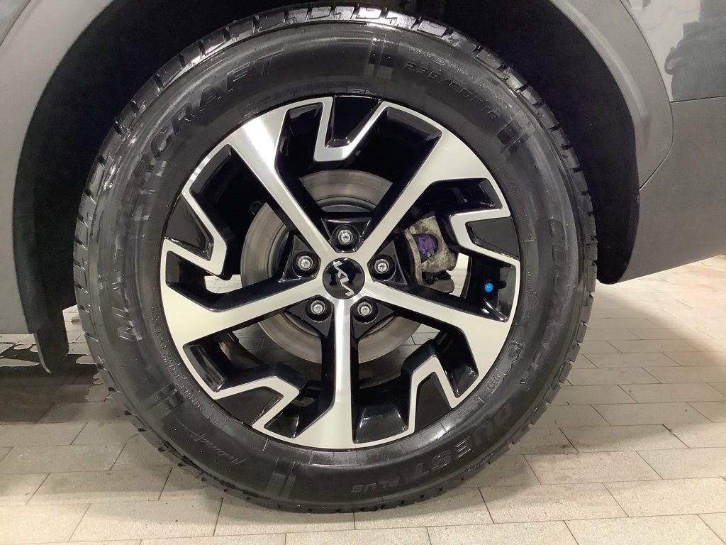Used 2023 Kia Sportage EX image 30