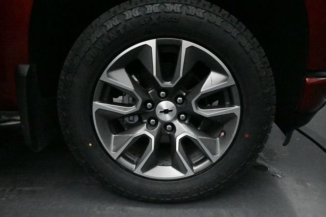 Used 2022 Chevrolet Silverado 1500 RST AWD/4WD image 25