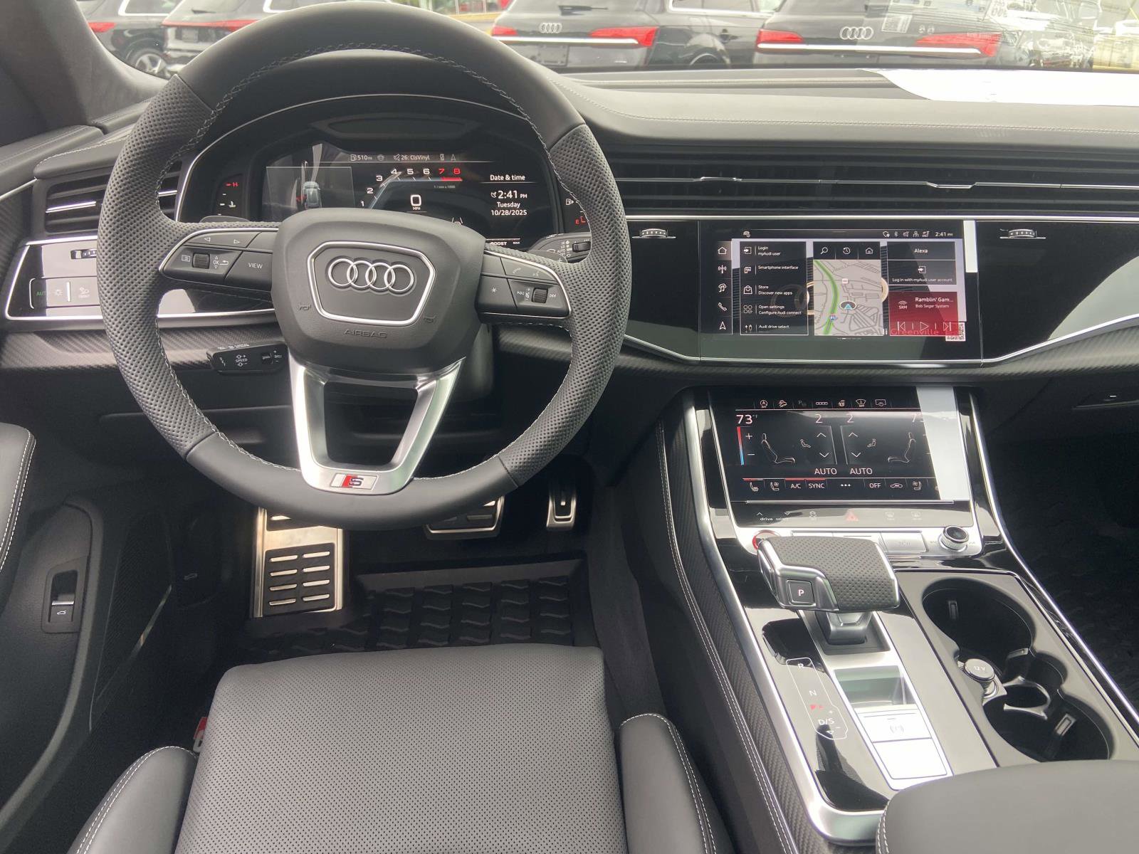 New 2026 Audi SQ8 Prestige image 14