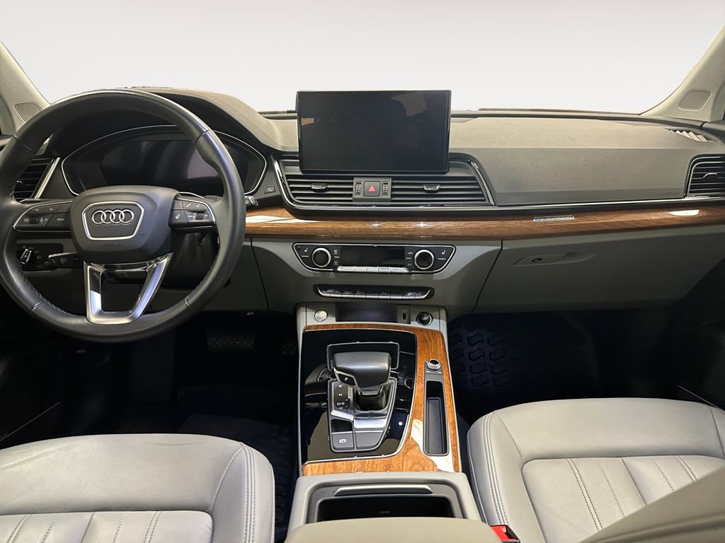 Used 2022 Audi Q5 2.0T Premium Plus AWD/4WD image 11