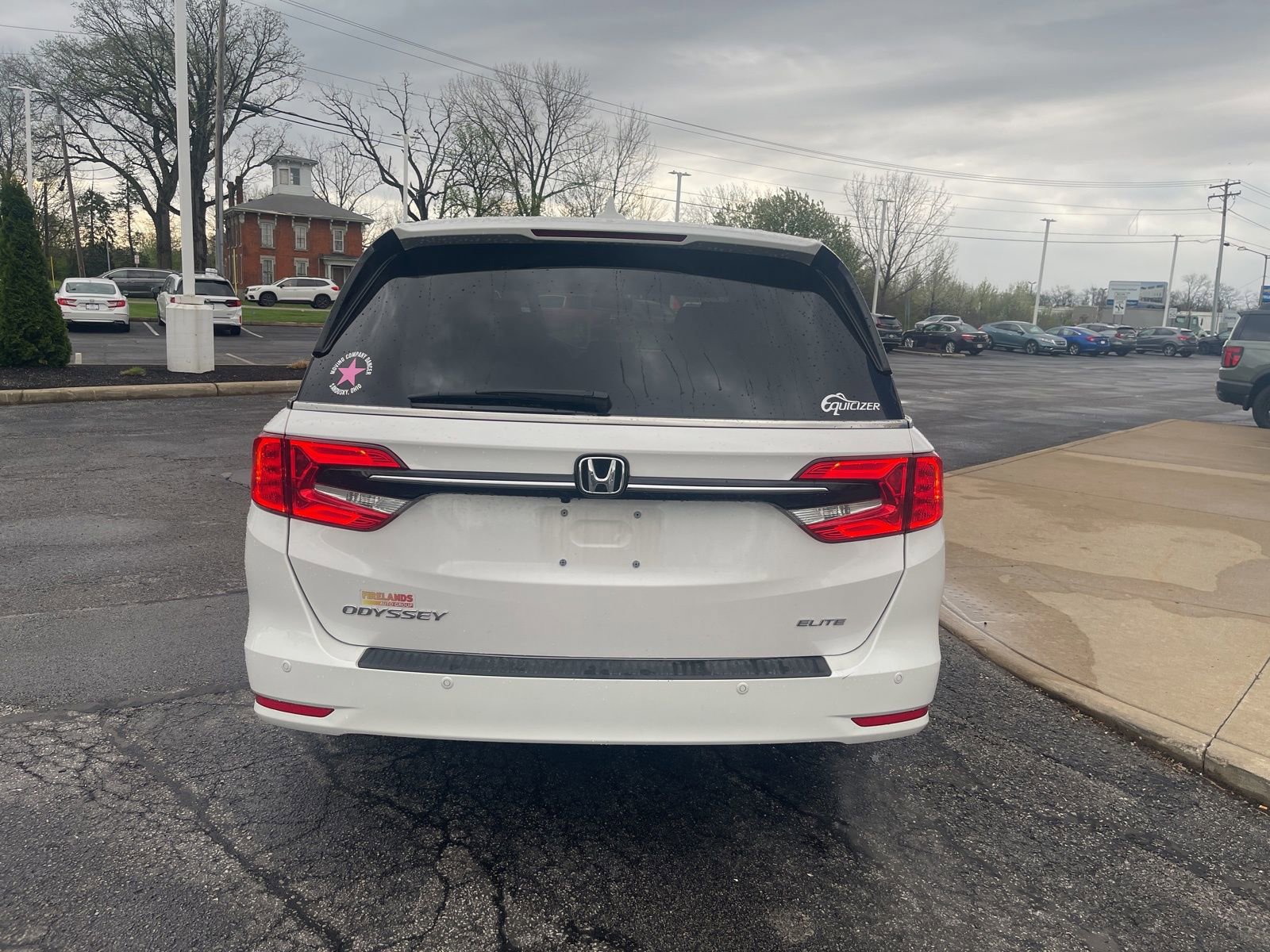 Used 2024 Honda Odyssey Elite image 5