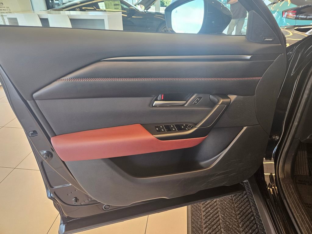 Used 2025 MAZDA CX-50 2.5 Hybrid w/ Premium Plus Pkg image 13