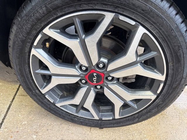 Used 2022 Kia Seltos SX image 9