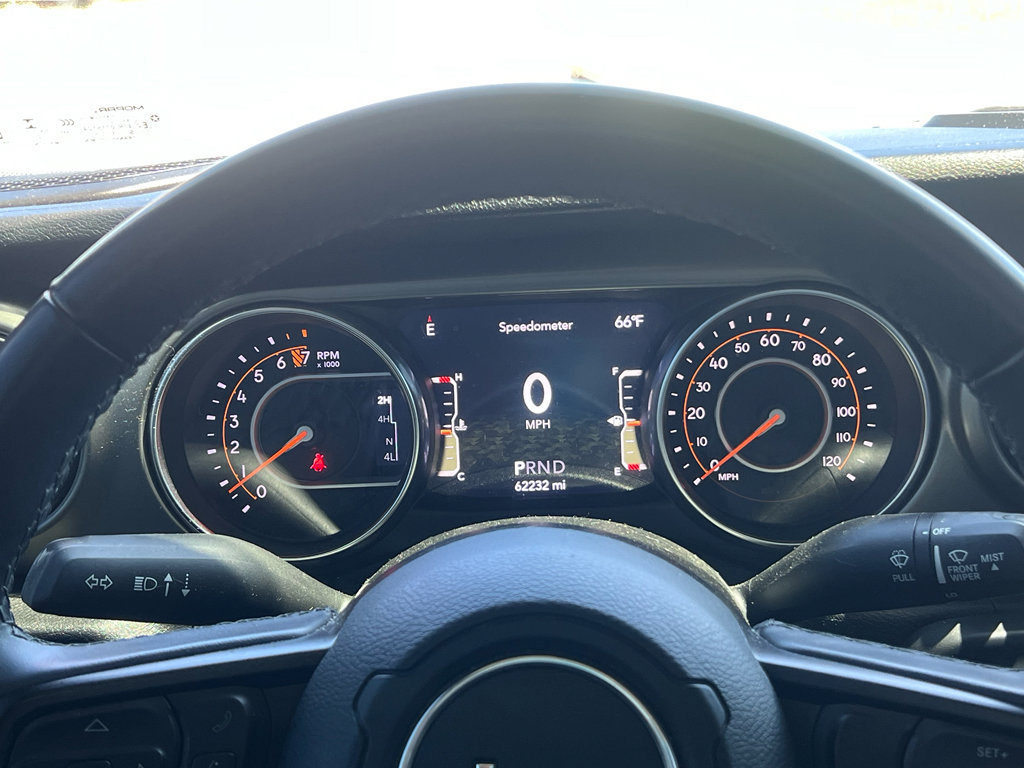 Used 2021 Jeep Gladiator Sport image 18