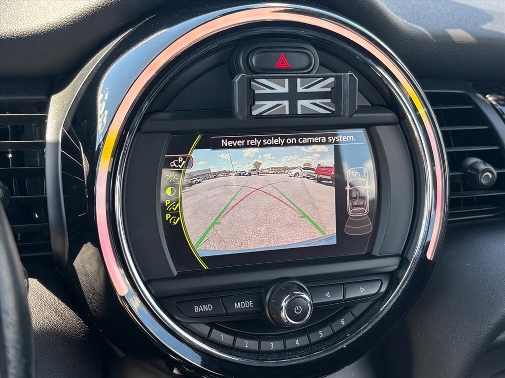 Used 2017 MINI Cooper S image 5