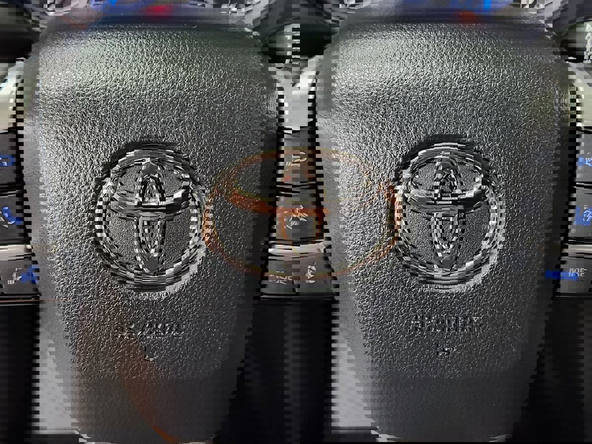 Used 2022 Toyota Highlander Platinum image 50