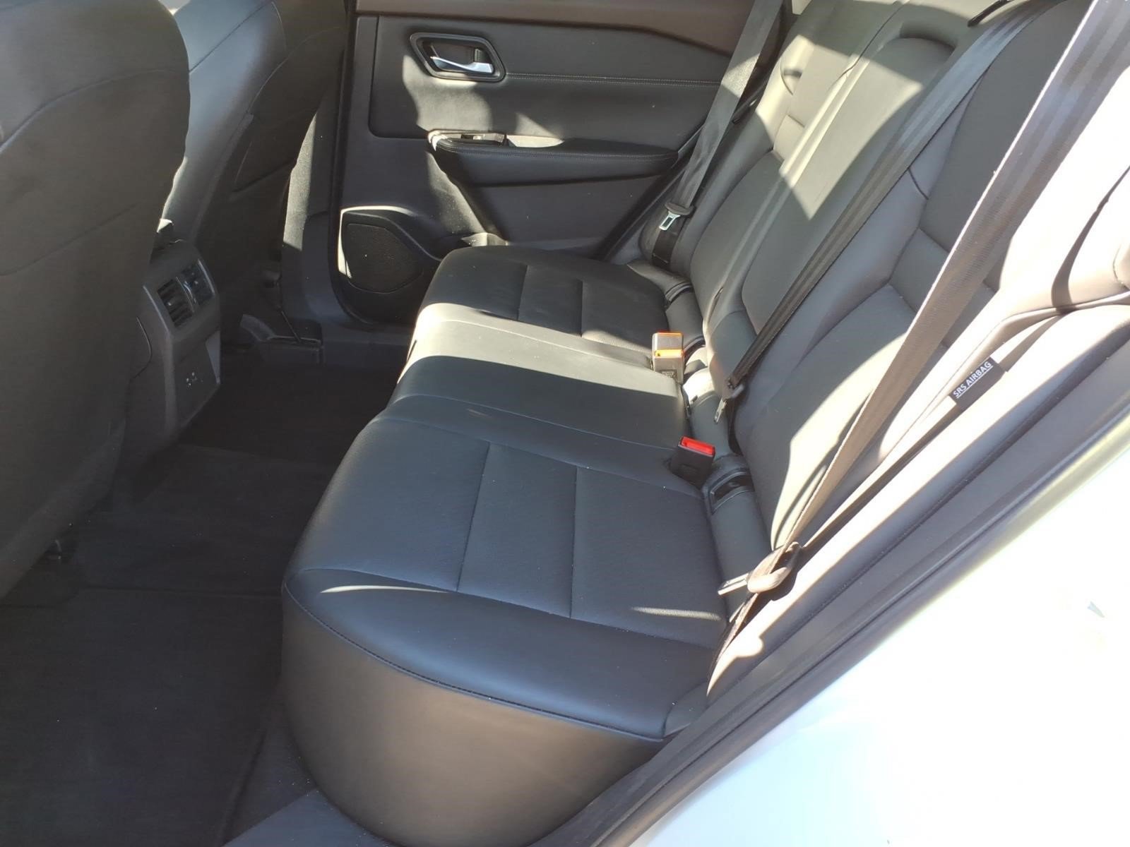 Used 2023 Nissan Rogue SV w/ SV Premium B Package AWD/4WD image 8