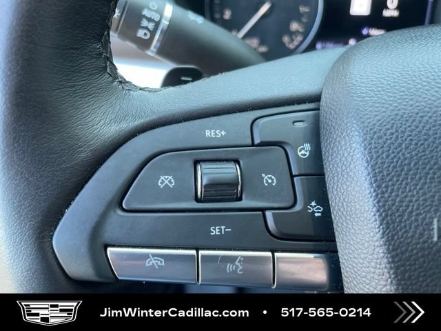 Used 2022 Cadillac XT4 Premium Luxury w/ Technology Package AWD/4WD image 28