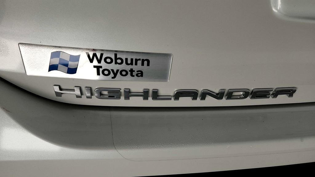 Used 2023 Toyota Highlander XSE AWD/4WD image 46