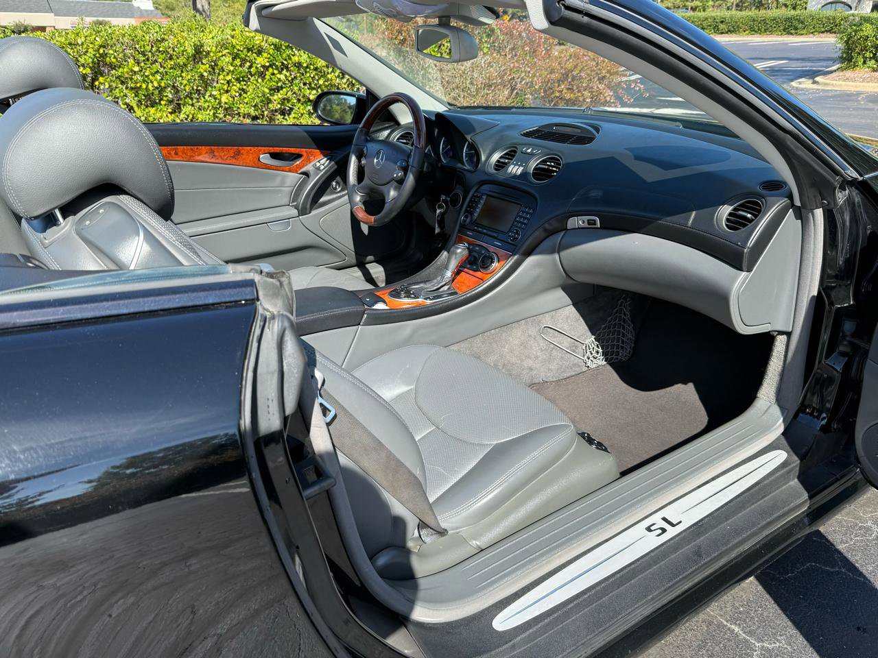 Used 2006 Mercedes-Benz SL 500 image 12