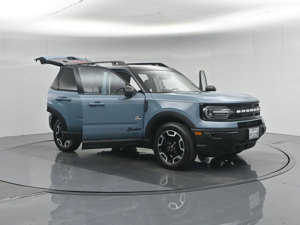 Used 2022 Ford Bronco Sport Outer Banks w/ Tech Package AWD/4WD image 36