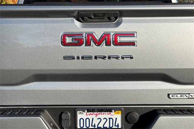 Used 2025 GMC Sierra 1500 Elevation image 50