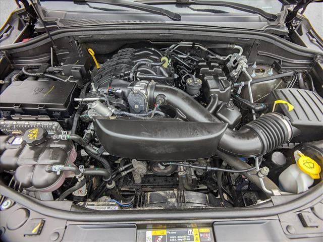 Used 2025 Dodge Durango GT AWD/4WD image 22