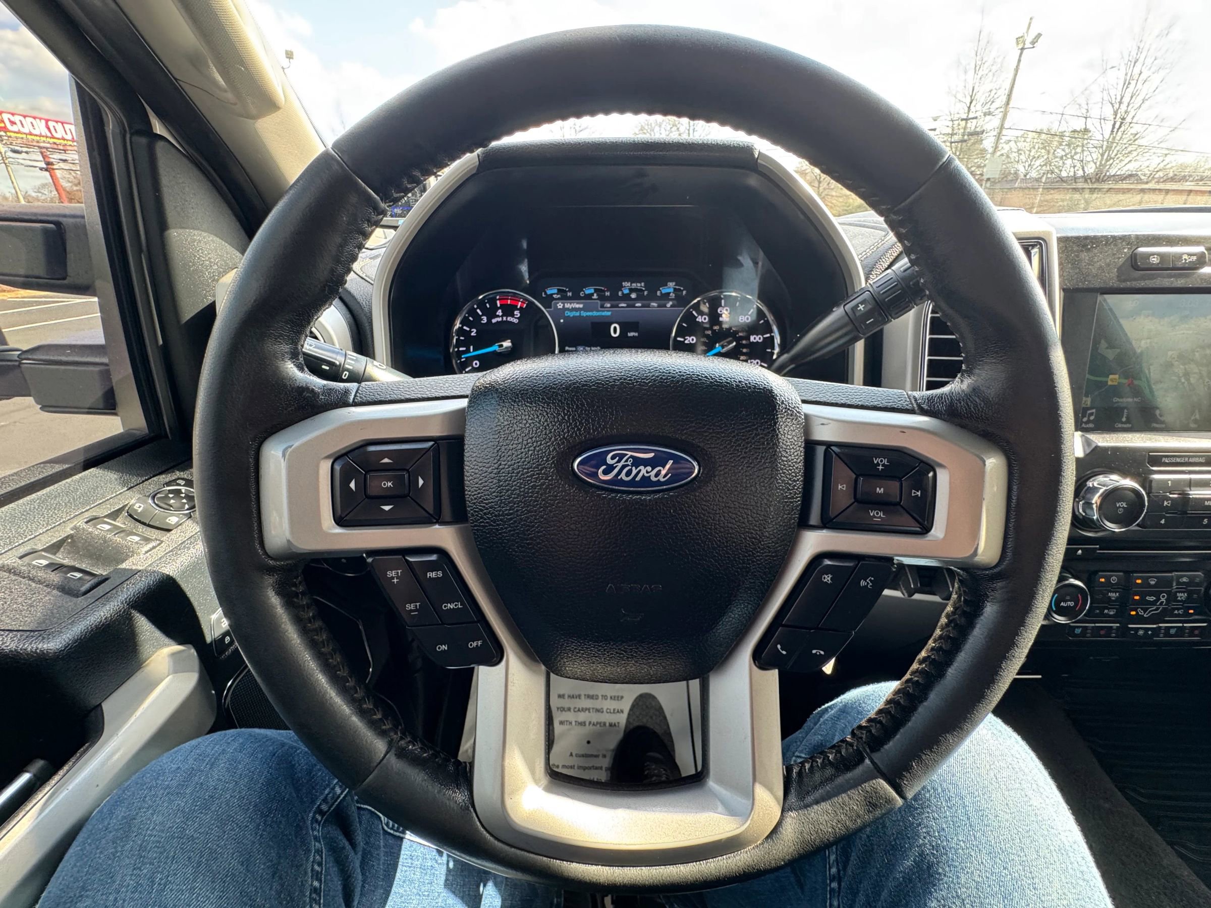 Used 2018 Ford F350 Lariat w/ Camper Package image 28