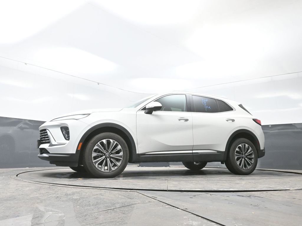 Used 2024 Buick Envision Preferred image 29