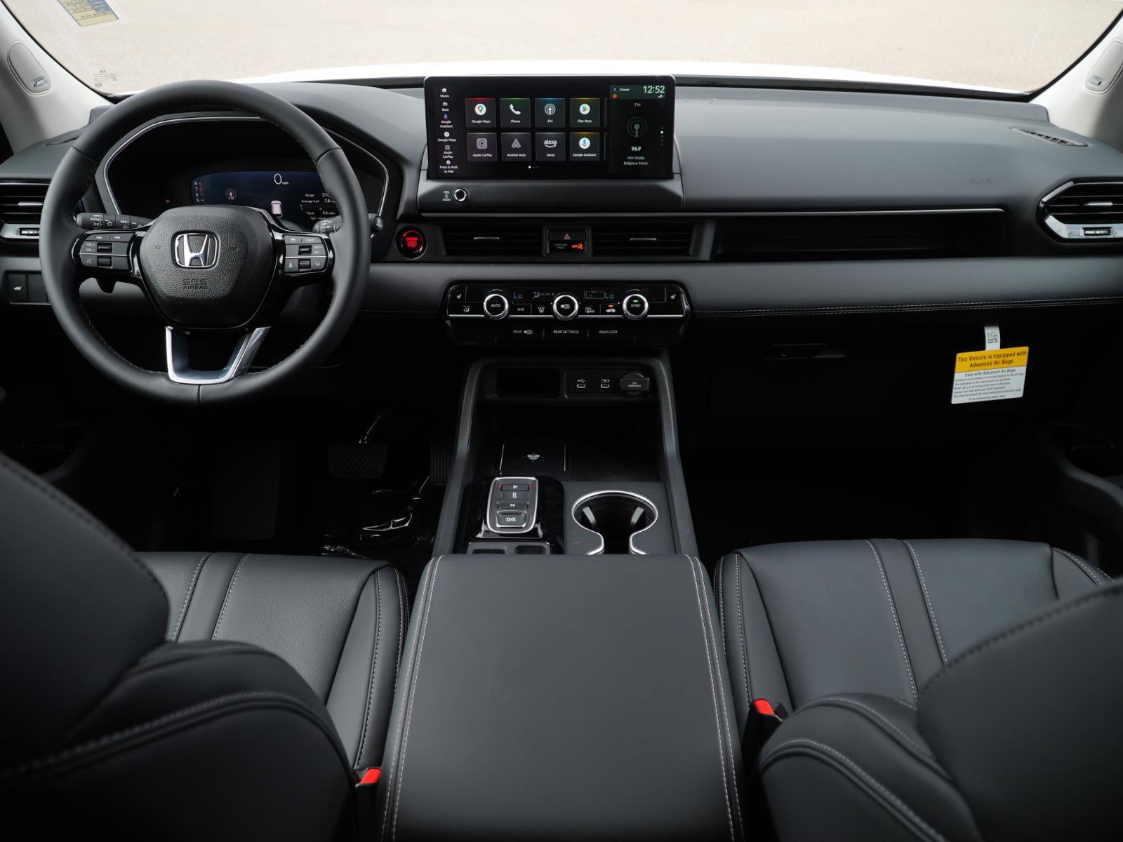 New 2026 Honda Pilot Touring image 22