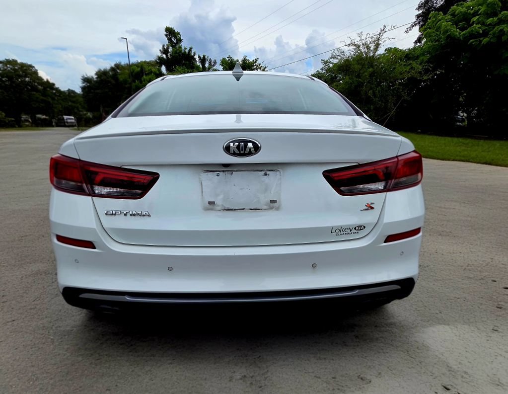 Used 2019 Kia Optima S FWD image 3