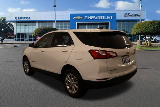 Used 2021 Chevrolet Equinox LS w/ LS Convenience Package image 4
