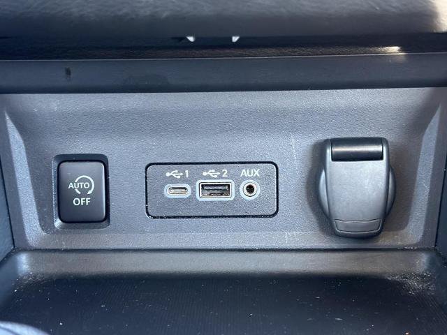Certified 2025 Nissan Sentra SR w/ SR Premium Package FWD image 6