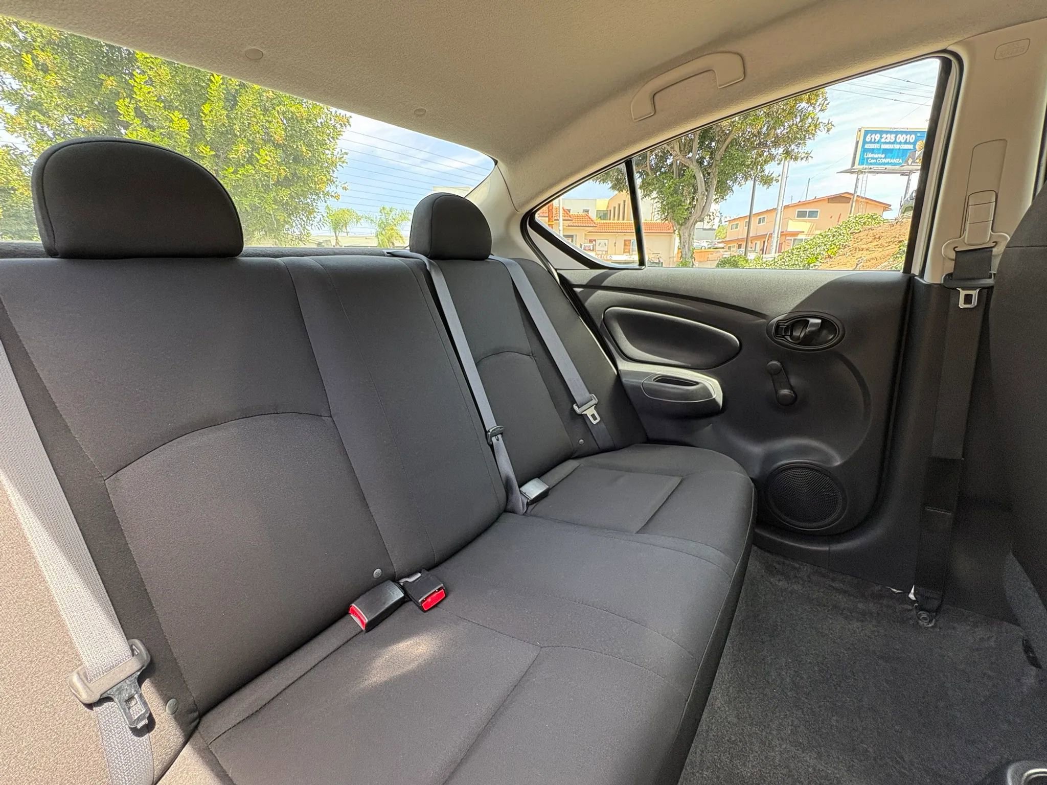 Used 2015 Nissan Versa S Plus FWD image 15