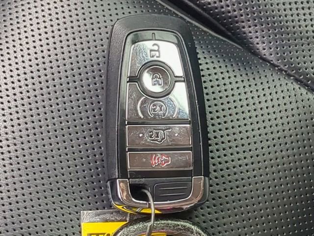 Used 2023 Lincoln Aviator Reserve w/ Equipment Group 201A image 21