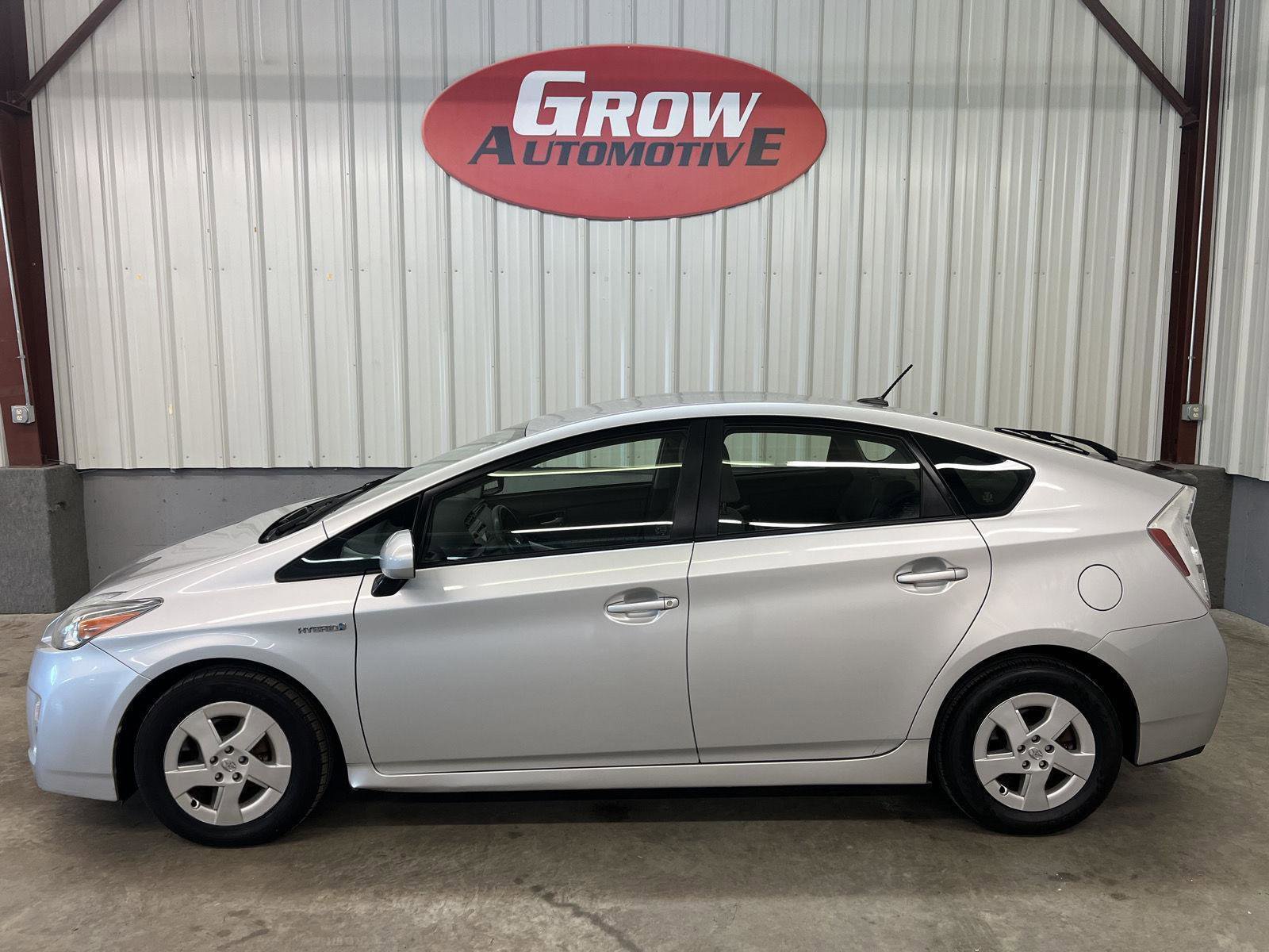 Used 2010 Toyota Prius Five image 14