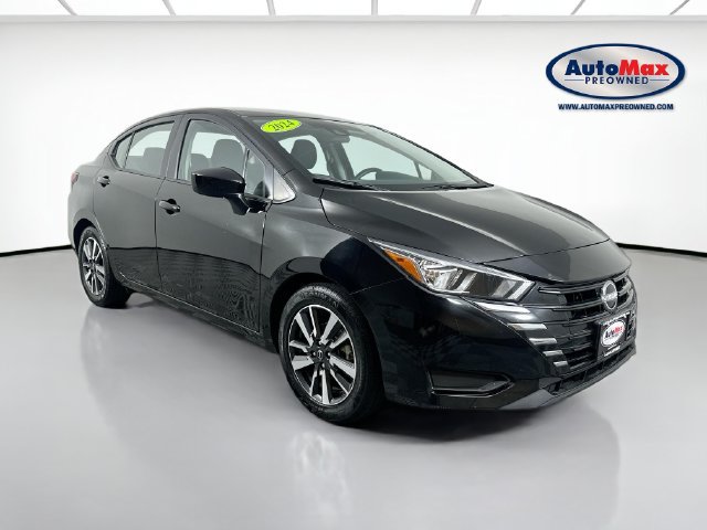 Used 2024 Nissan Versa SV FWD image 1