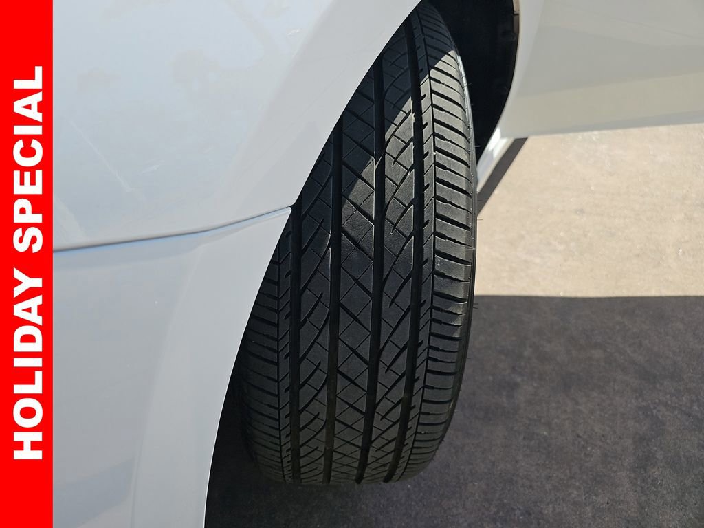 Used 2025 Toyota Camry SE image 33