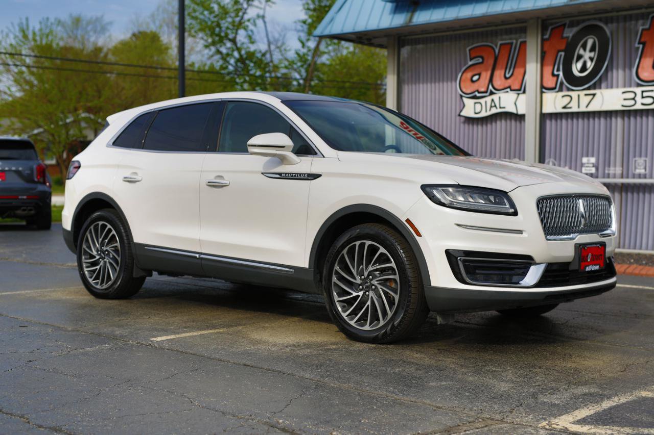 Used 2019 Lincoln Nautilus Reserve image 23