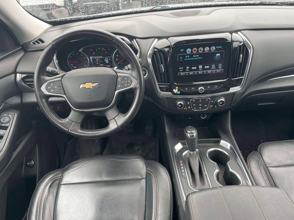 Used 2019 Chevrolet Traverse LT w/ LT Premium Package image 14