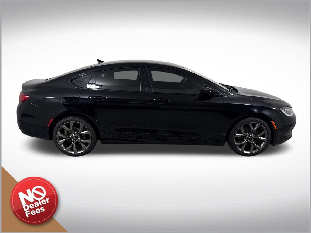 Used 2015 Chrysler 200 S w/ Navigation & Sound Group I FWD image 2