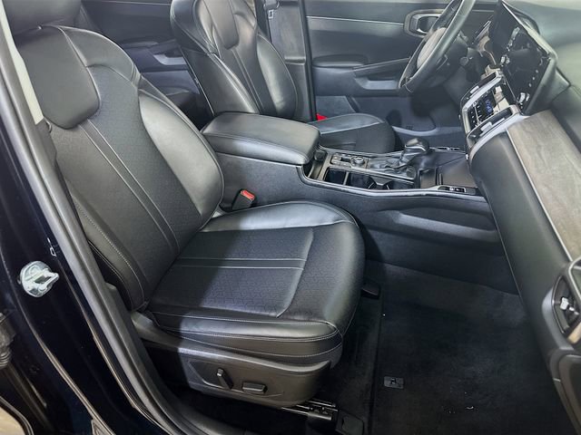 Used 2023 Kia Sorento X-Line EX image 12
