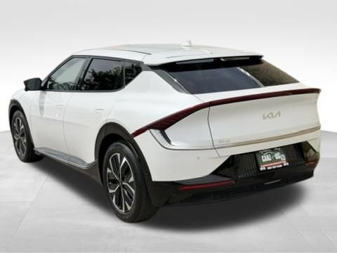 Used 2022 Kia EV6 Wind w/ Wind Technology Package AWD/4WD image 9