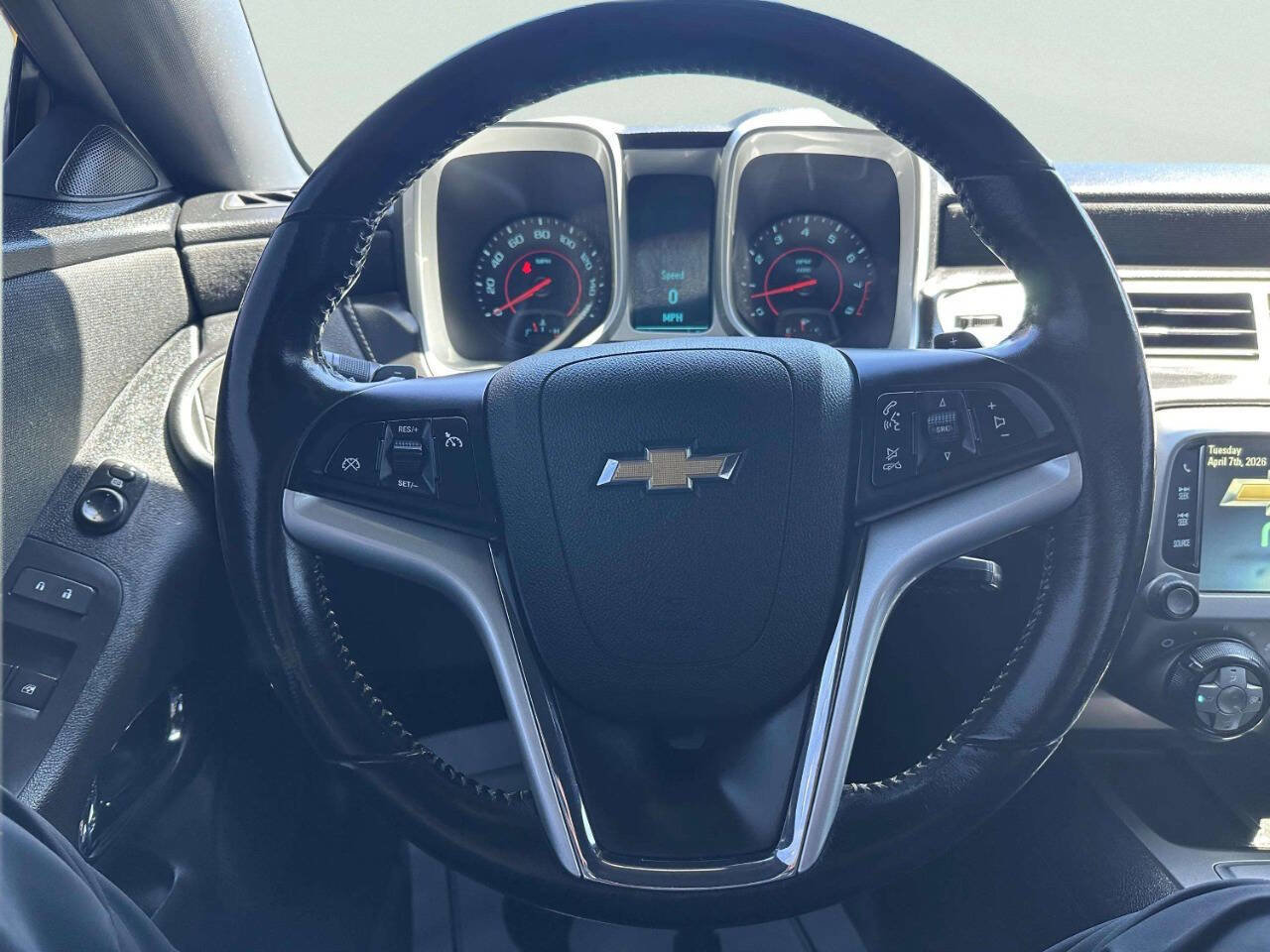 Used 2015 Chevrolet Camaro LT RWD image 18
