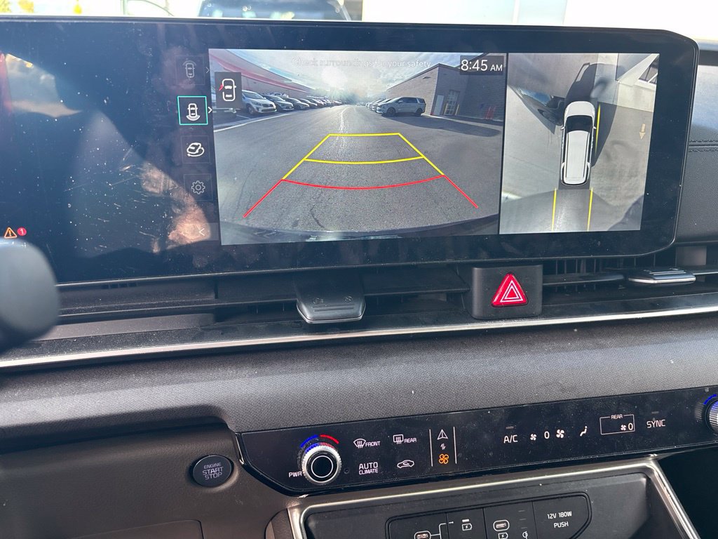 Certified 2025 Kia Carnival SX FWD image 10