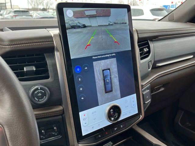 Used 2024 Ford Expedition King Ranch image 25