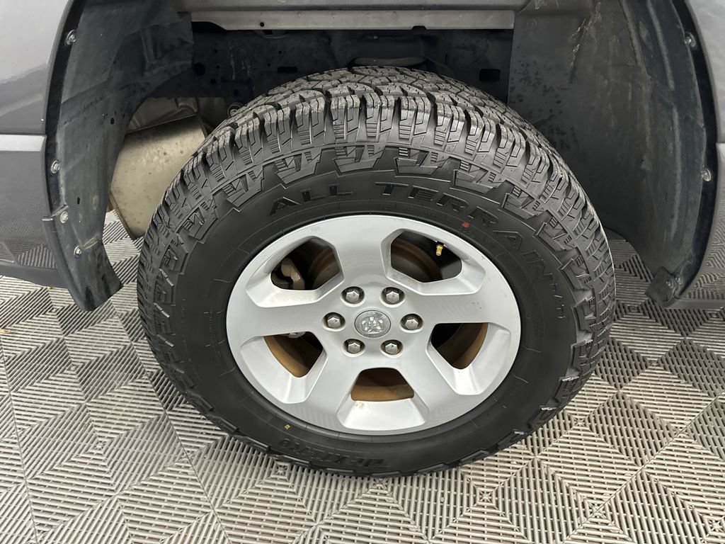 Used 2020 RAM 1500 Tradesman AWD/4WD image 17