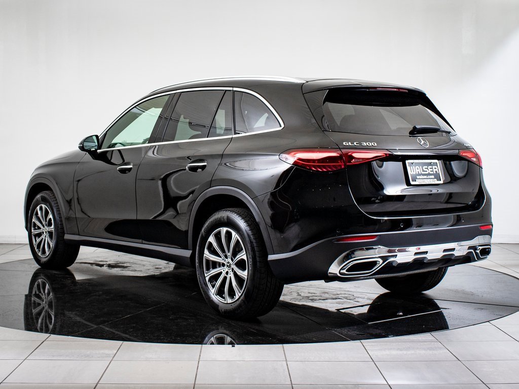Certified 2025 Mercedes-Benz GLC 300 4MATIC image 11