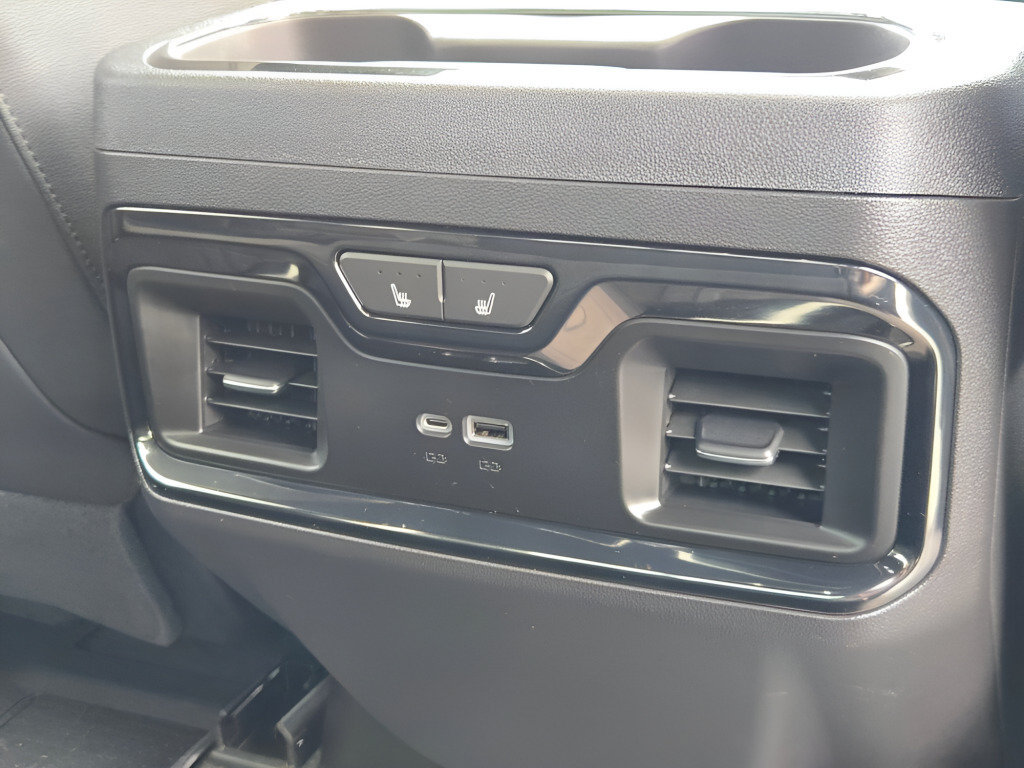 Certified 2023 Chevrolet Silverado 1500 ZR2 w/ Technology Package AWD/4WD image 14