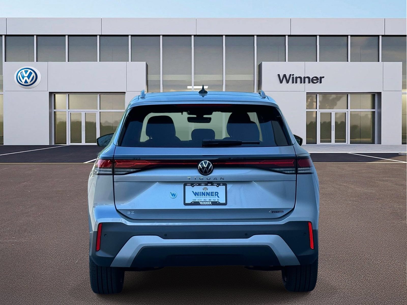 New 2026 Volkswagen Tiguan SE AWD/4WD image 4
